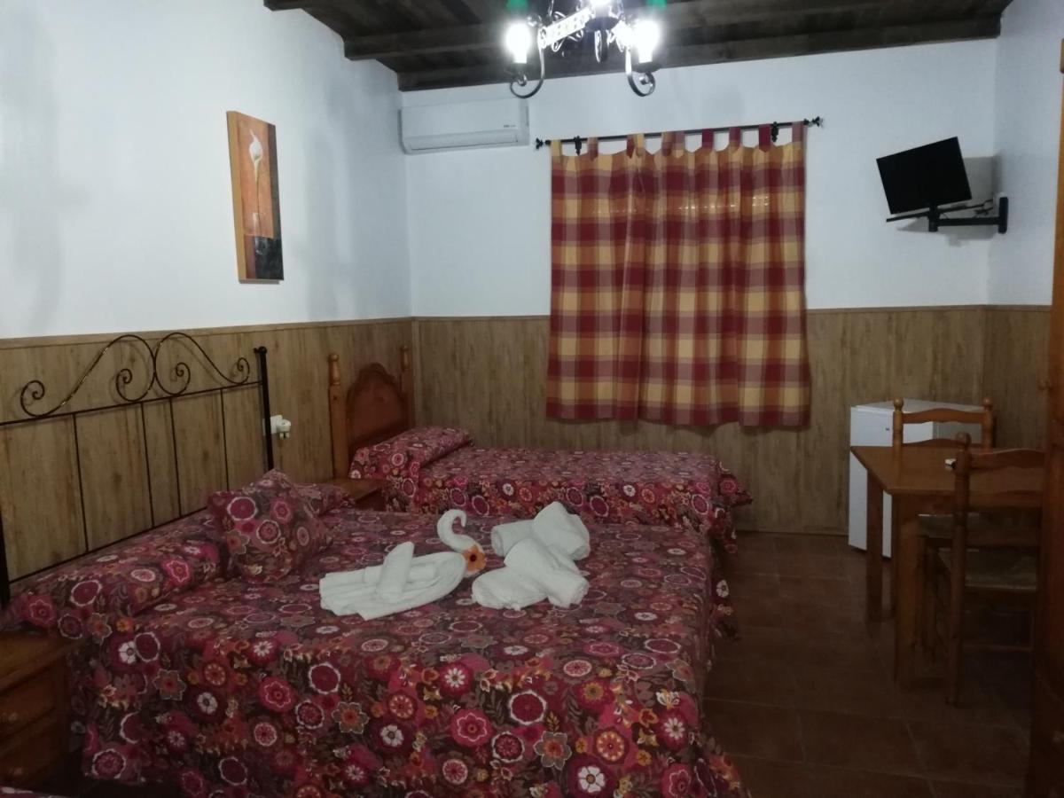Hostal Brenaverde Gaucín Eksteriør bilde