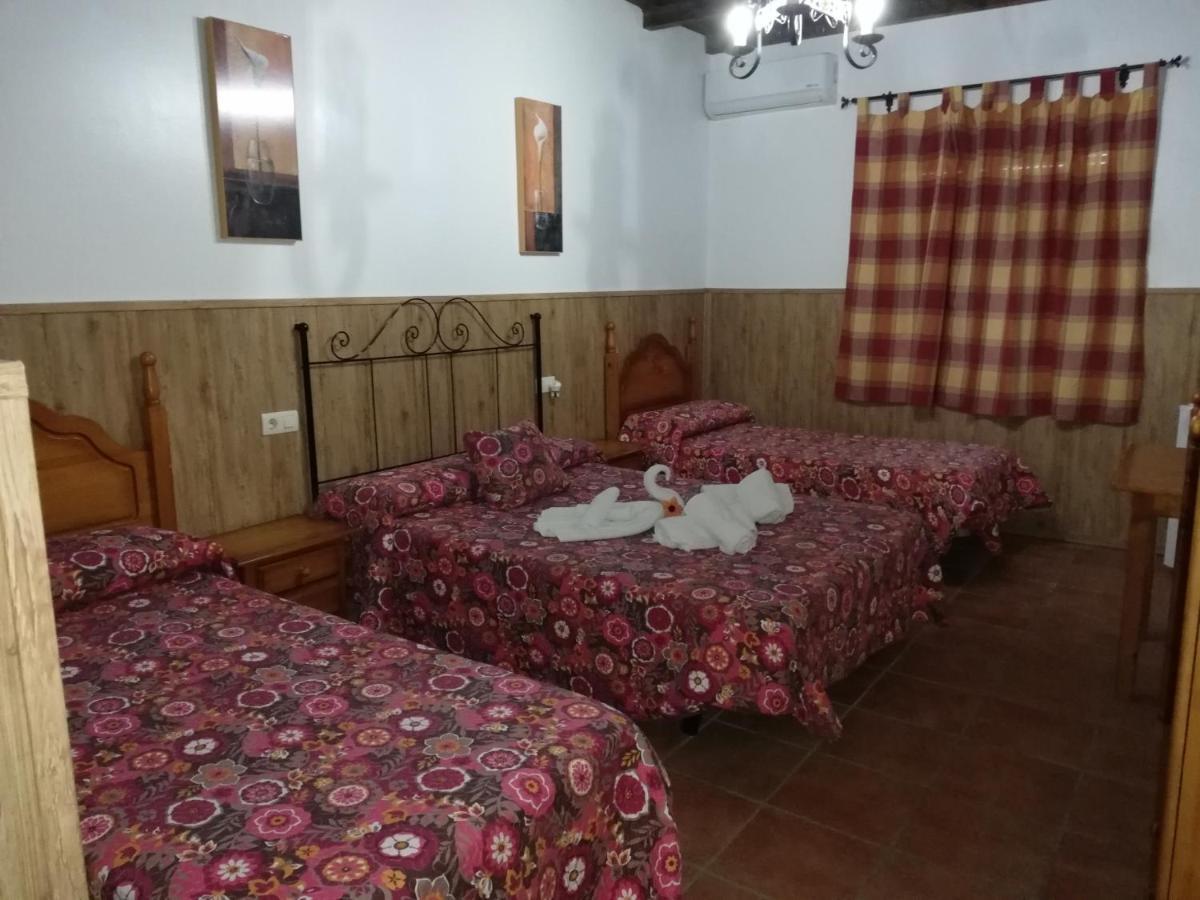 Hostal Brenaverde Gaucín Eksteriør bilde