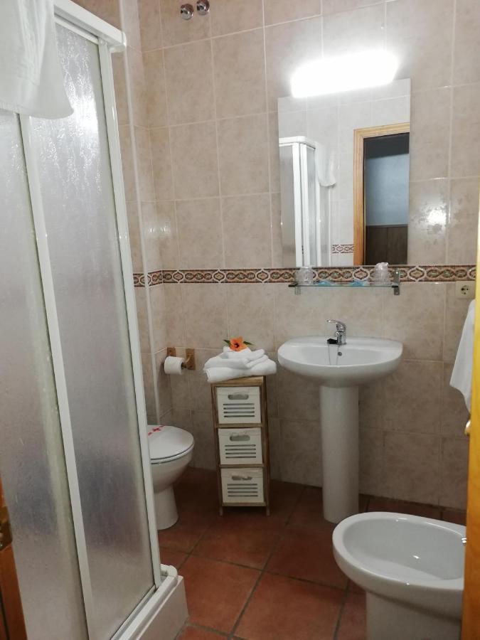 Hostal Brenaverde Gaucín Eksteriør bilde